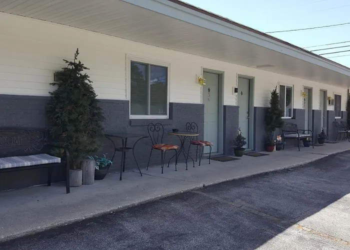 Bear Cove Inn