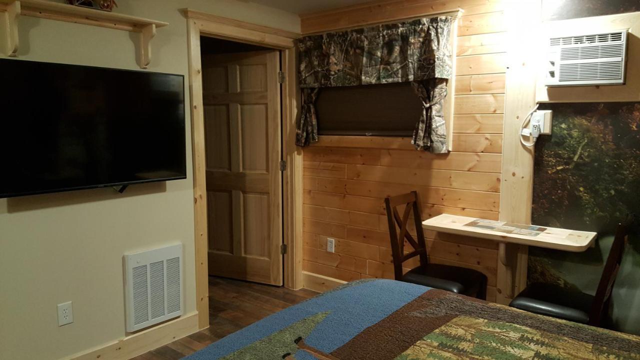 Motel Bear Cove 3*